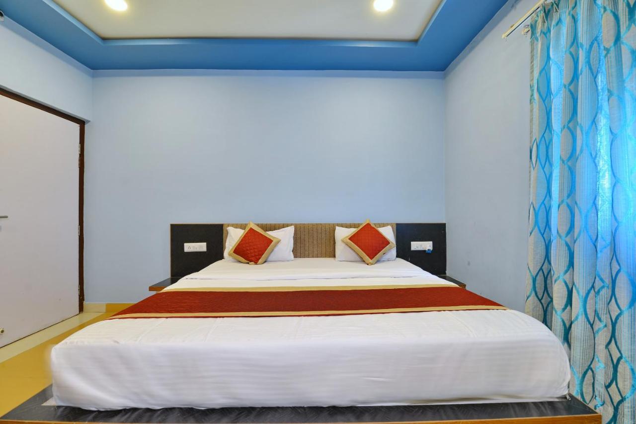 Oyo 2061 Hotel New Holiday Inn Аджмер Экстерьер фото